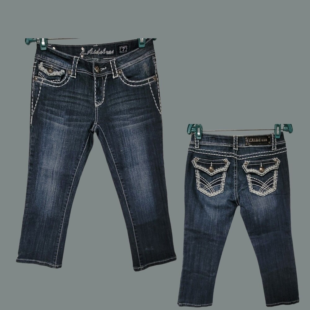 LA Idol Low Rise Big Stitch Embroidered Pockets‎ Size 7 Cropped